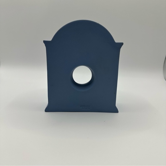 Wedgwood Blue Jasperware Desk Clock Stand With Out The Clock - Picture 2 of 7